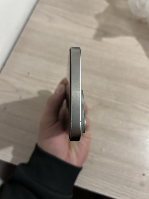 iPHONE 15 pro max 256ГБ