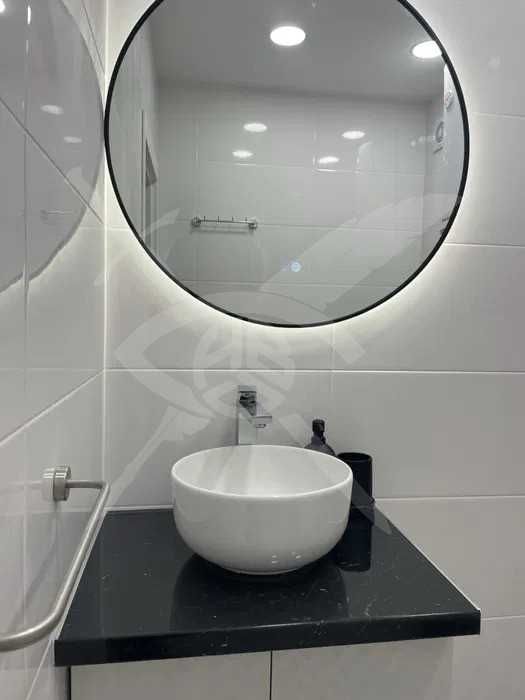 Дава се под наем Двустаен апартамент в к.к. Св.Св. Константин и Елена - 62 кв.м за 500 € - Снимка #3