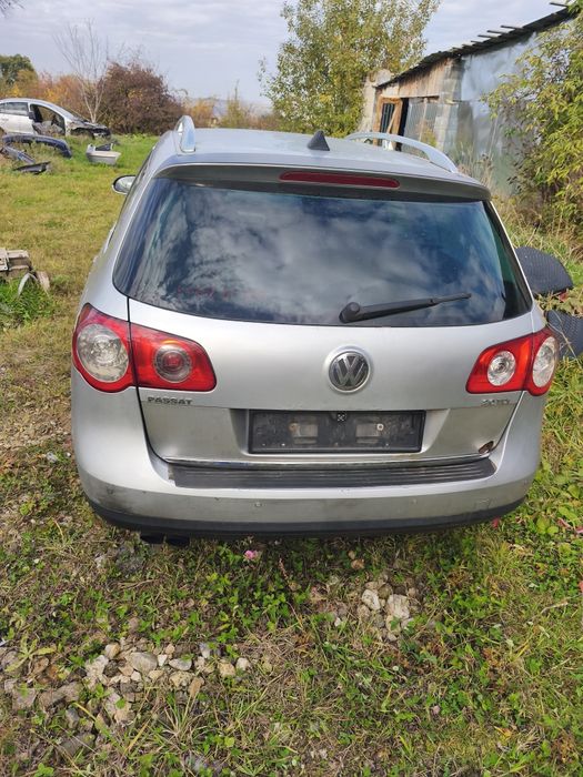 Triplă stop dreapta spate Volkswagen Passat B6 break variant 2005-2010