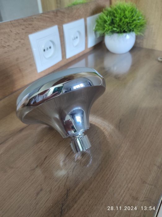 Лейка для душа    .    .