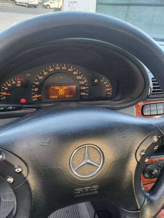 MERCEDES-BENZ C-Class 2002 — imagine 5