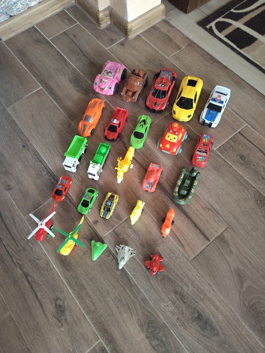 Играчки лот 25 броя