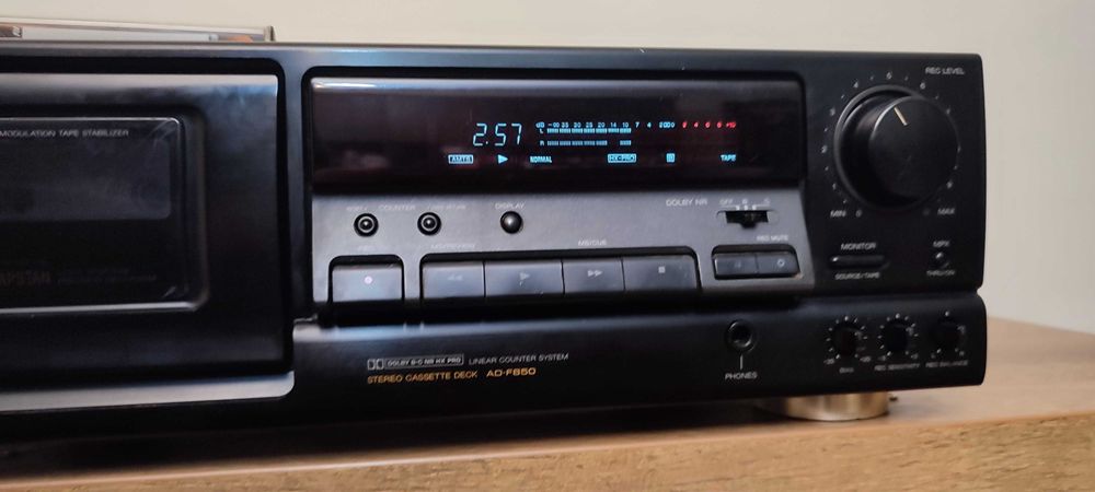 Продавам Aiwa ad -f850