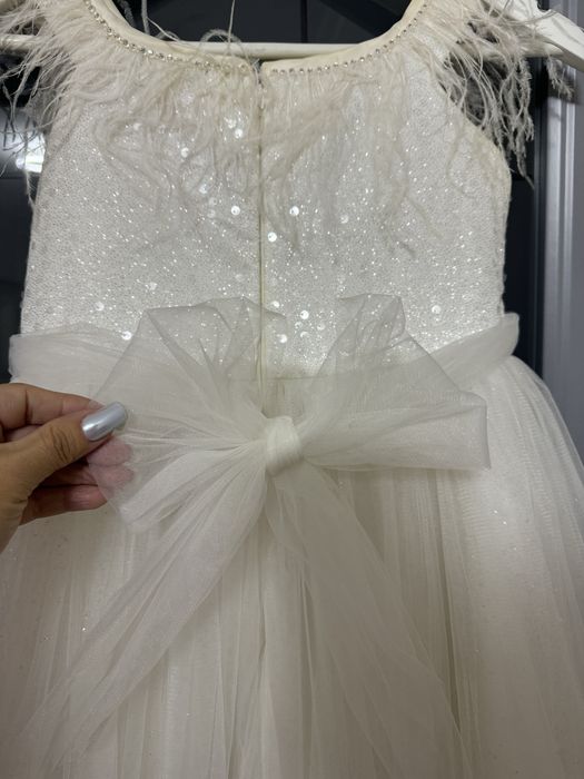 платье на девочку 7 или 8 лет