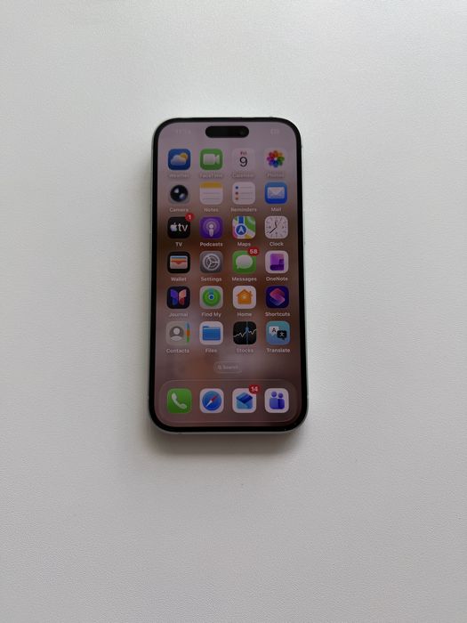 iPhone 15 green / 128GB / Много запазен, отключен към всички оператори