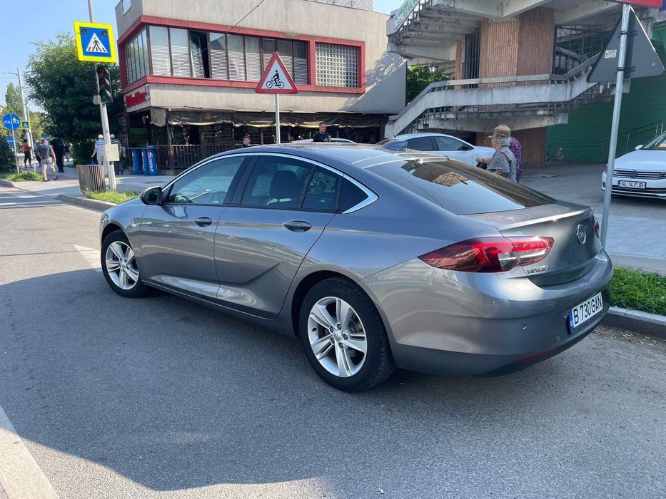 Mașini de închiriat automate Galați