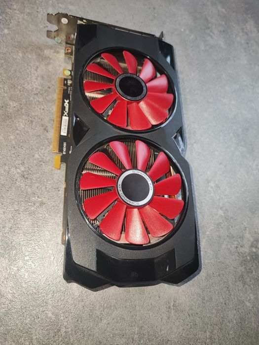 Placa video XFX RX 570 8GB