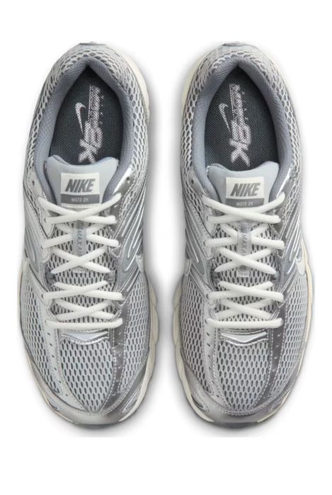 Nike Air Max Moto 2k