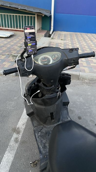 мопед м8 тяга хорошая