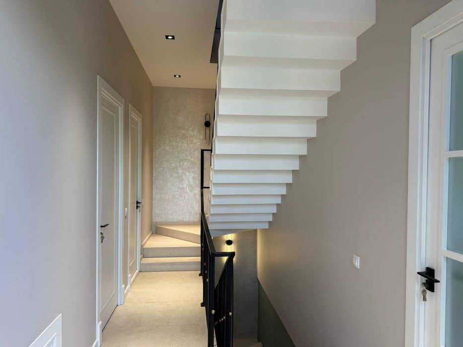 Продается новая Дача Дом в 3 километрах от "Бочки" Чарвак.