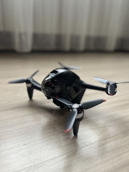Dji fpv combo дрон