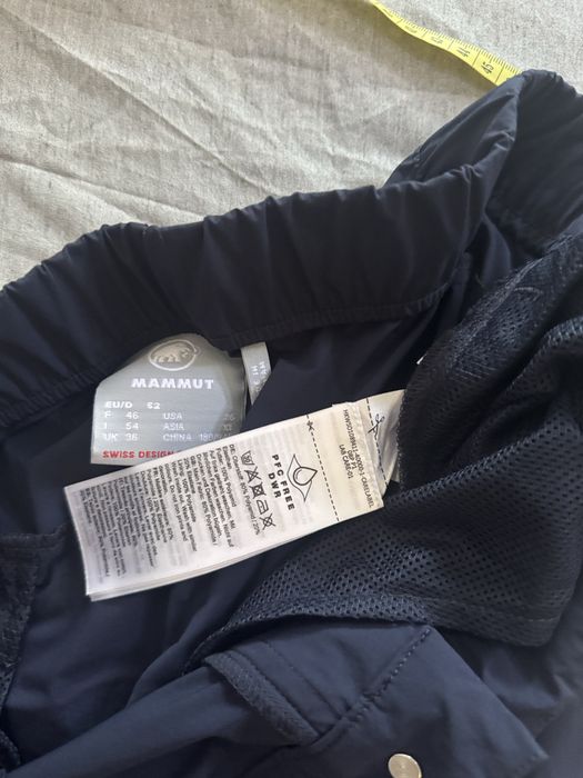 Pantaloni travel Mammut