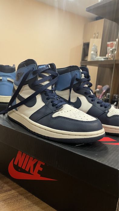 Nike Air Jordan 1 Obsidian High