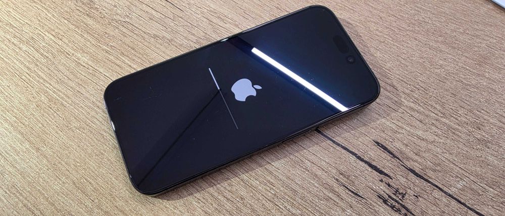 iPhone 15 Pro 128GB – Black Titanium – Garanție 24 luni – Buy-Back