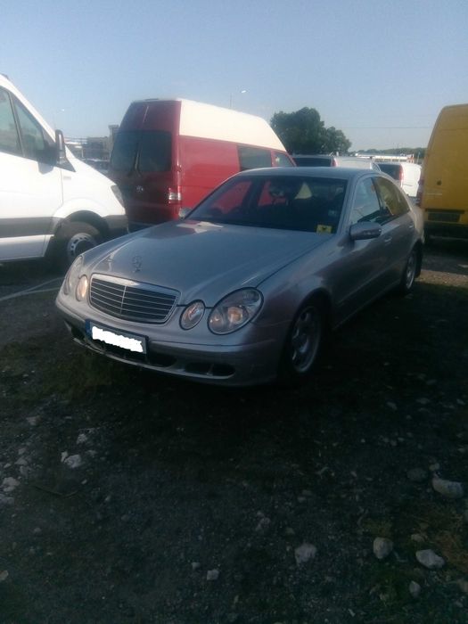 Mercedes E klasa W211 Мерцедес Е класа на части