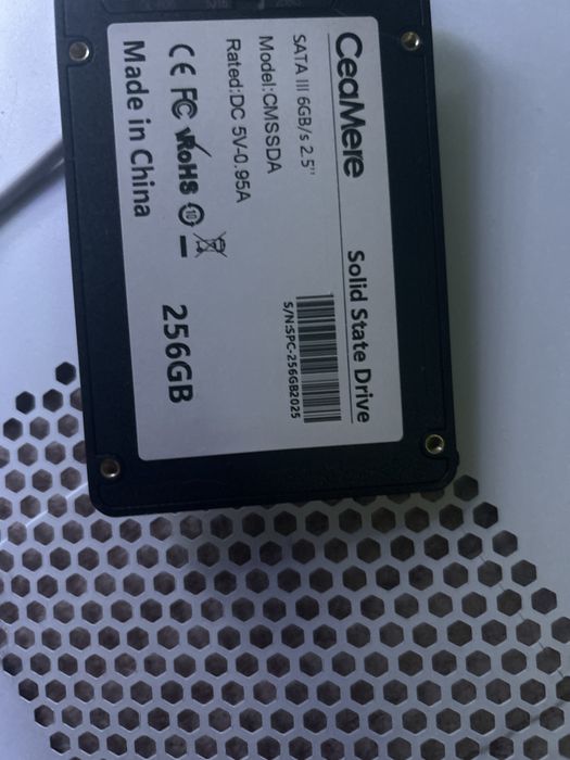 Ssd disk 256 гб….