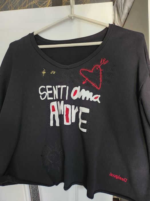 Продавам юношески тениски на марката Desigual