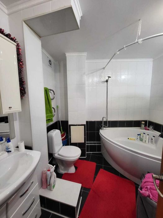 Продам 3 комн. квартиру в г. Уральск