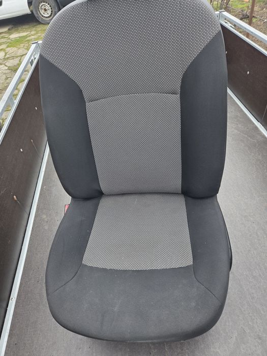 Scaun dacia dokker șofer