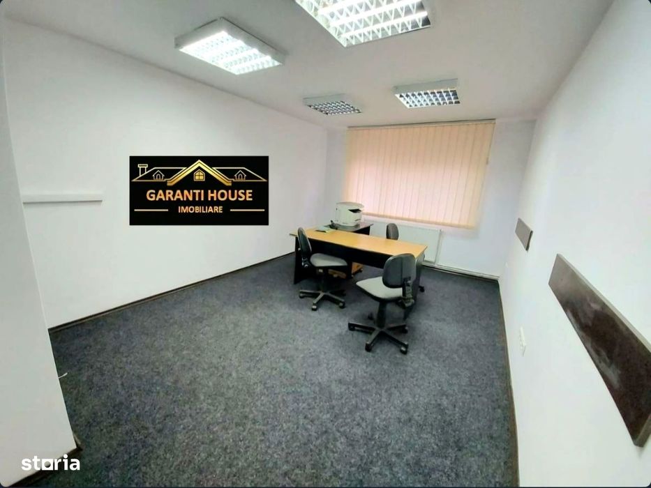 Republicii, spatiu pentru birouri, 3 camere, decomandat, 340€/Luna