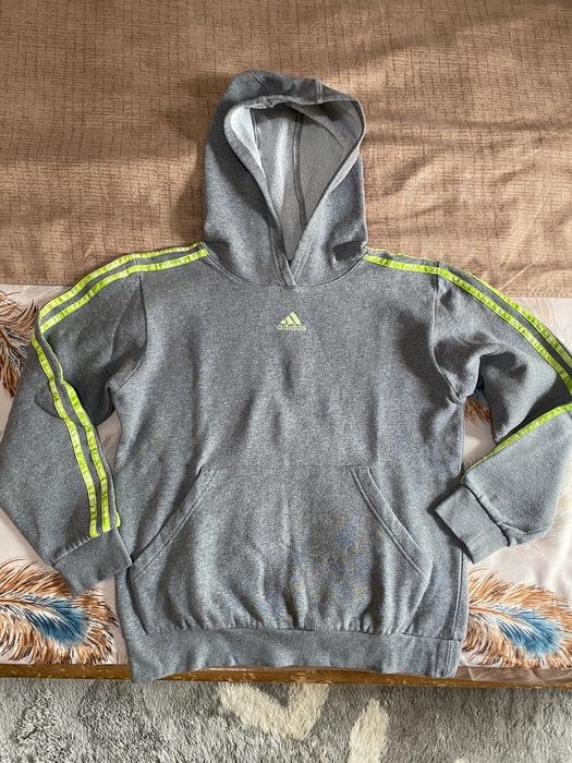 Hanorac de băieți marca Adidas, vârsta 14 ani.