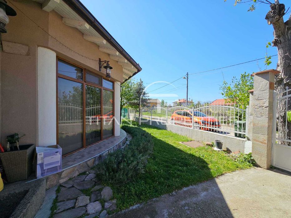 Продава се Къща в с. Бенковски, Област Пловдив - 240 кв.м за 1334 €/кв.м - Снимка #14