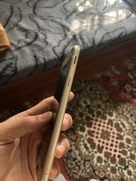 Telefon sotiladi holati yaxshi