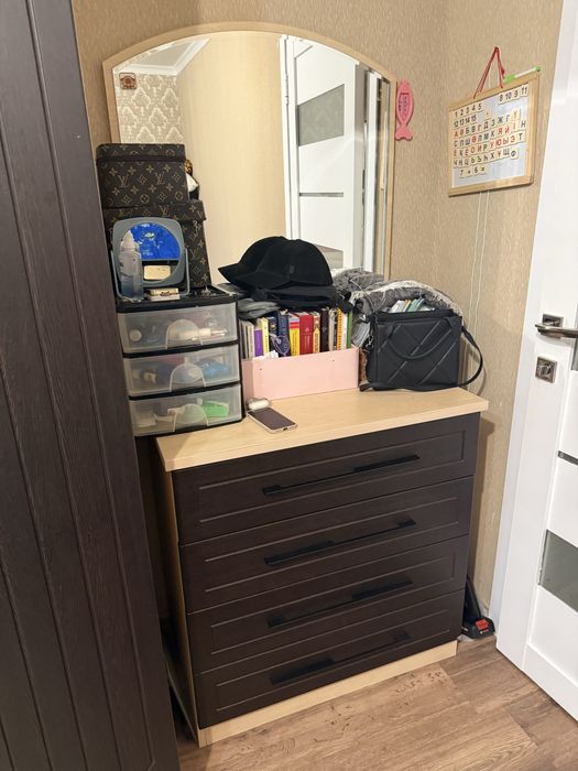 Спальный гарнитур