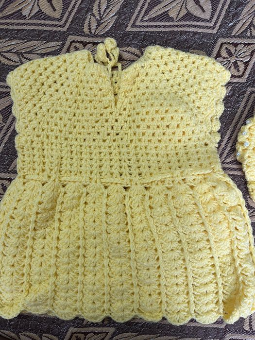 Платье вязаное