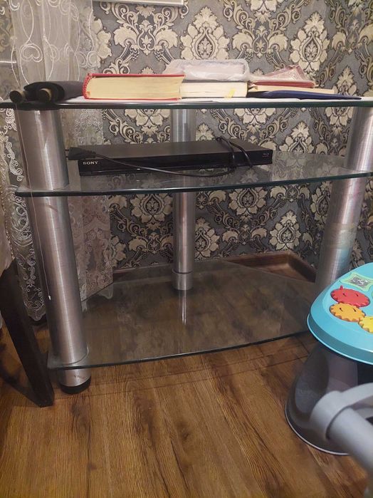 Продается подставка для телевизора