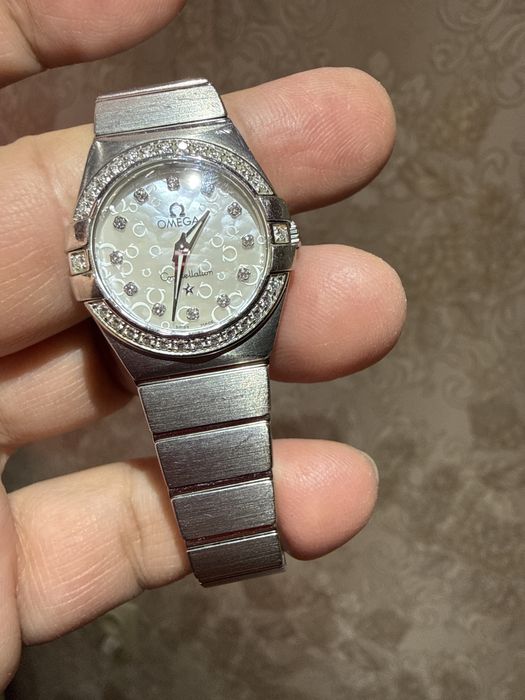 Часы бриллантовый