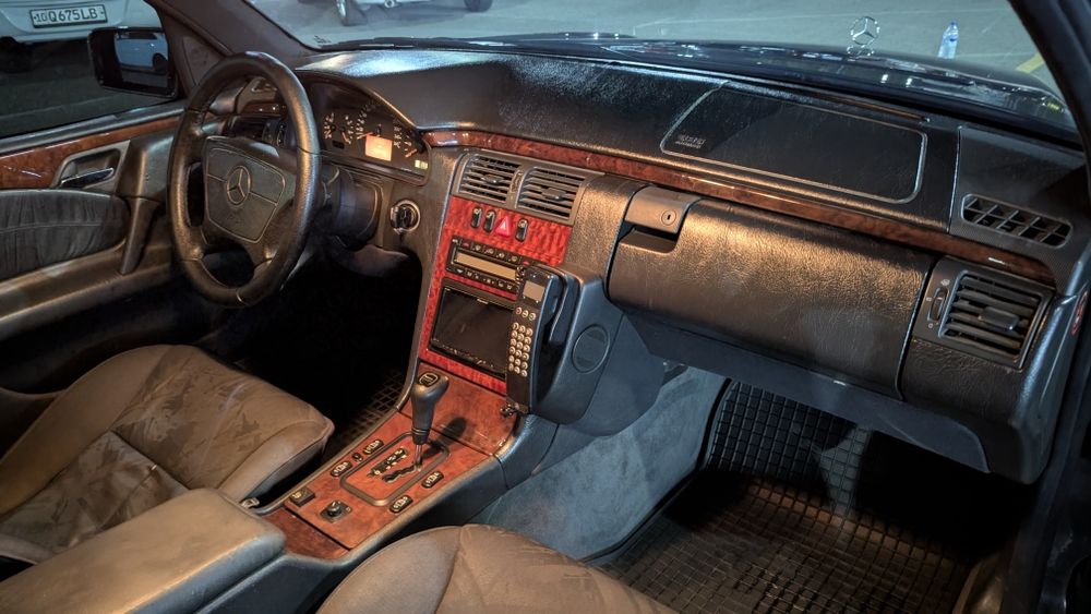 Mercedes Benz w210 3.2