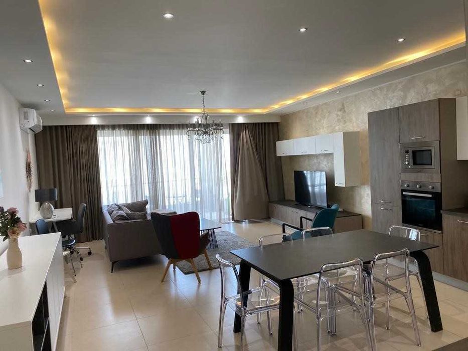 Тристаен апартамент в Тракия