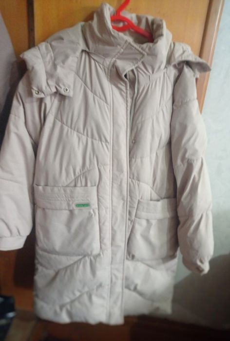 Kostyum kurtka, plash, palto kelishilgan narxda sotiladi