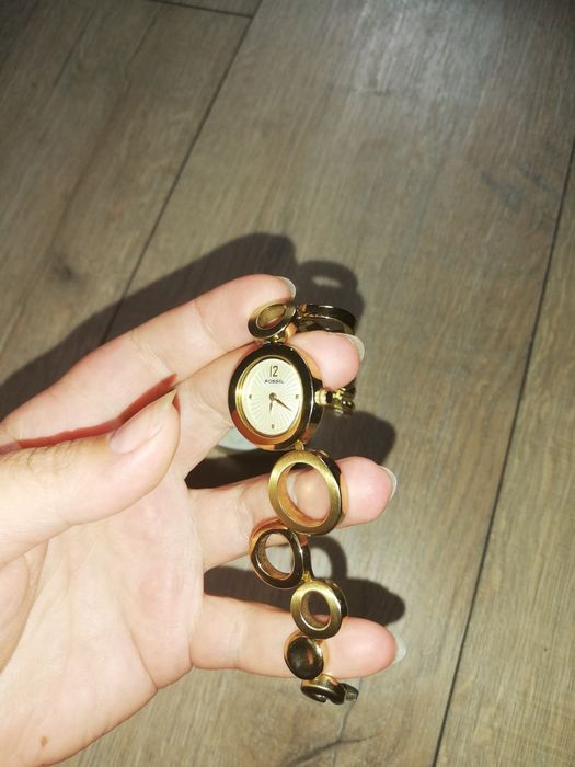 Vand sau schimb Ceas Fossil dama