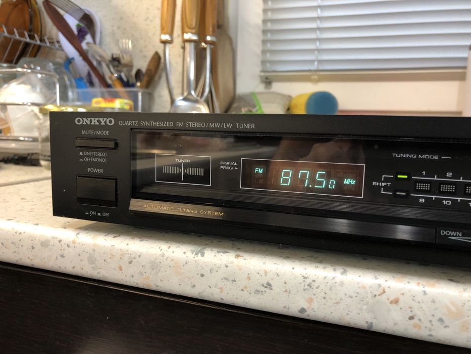 Onkyo T-4038 Тунер