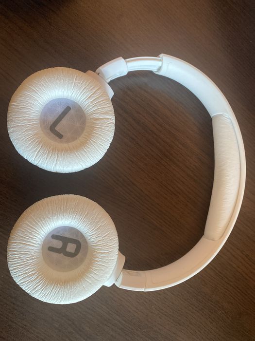 слушалки JBL Tune 750BTNC и JBL Tune 500BT