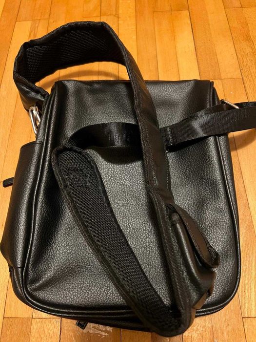 Borseta din piele Henson&Henson