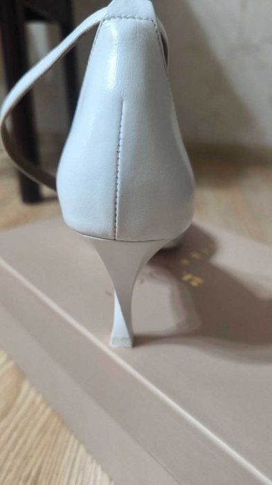 Ок окшом туфлиси, 40- размер/ Туфли вечерние, белые, 40-й размер