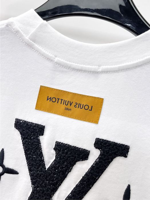 Tricou Louis Vuitton , calitate premium , pe comanda , nou , M