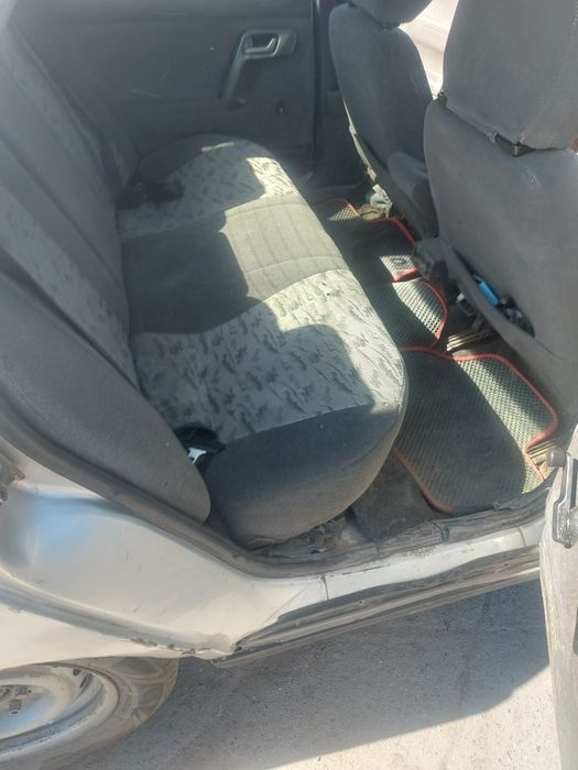 Продам ваз 21101