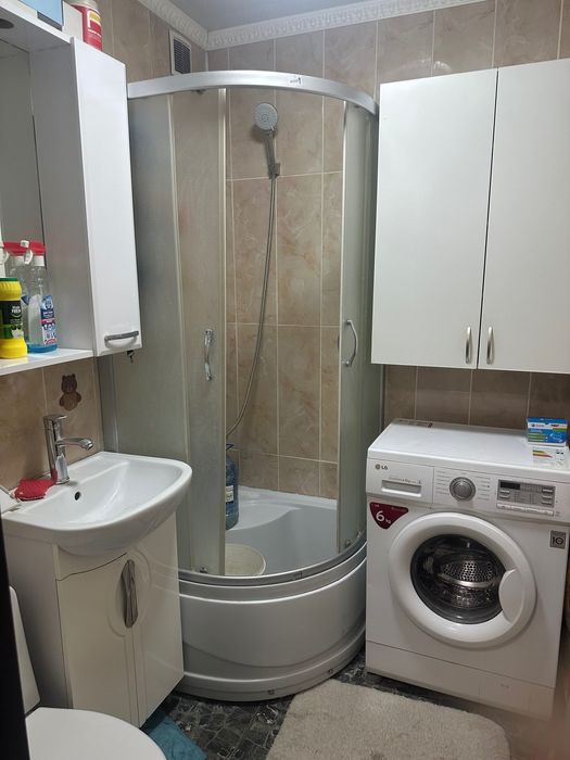 Продается двух комнатная квартира- студия