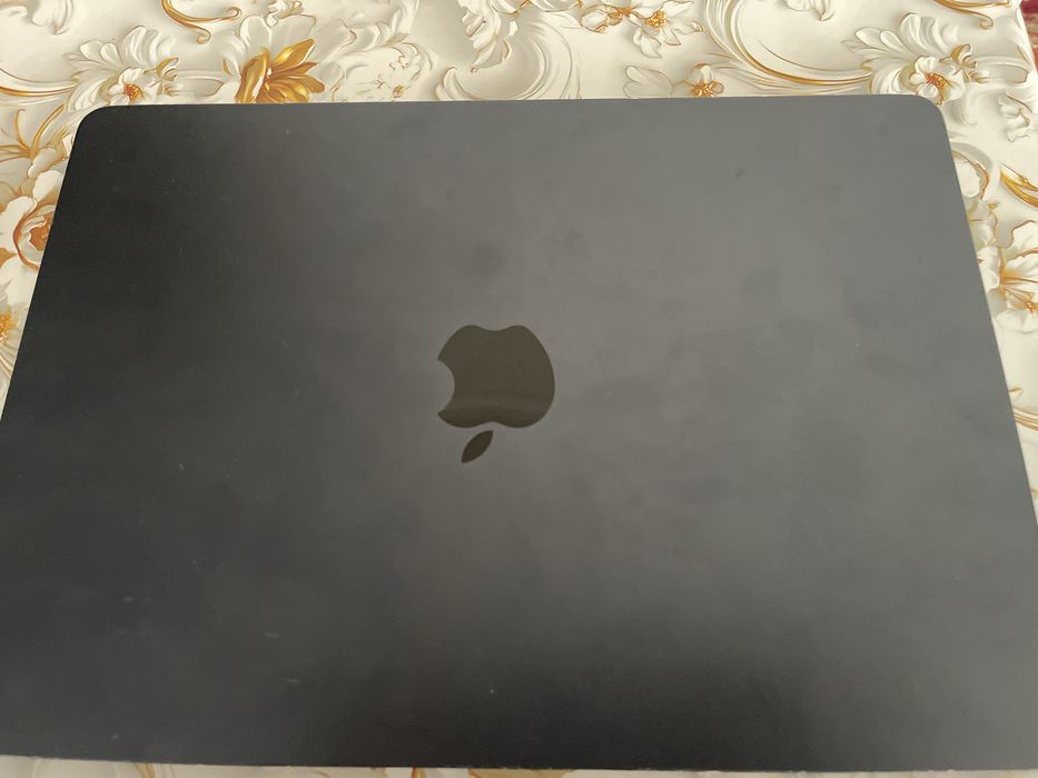 Macbook air m2 2022