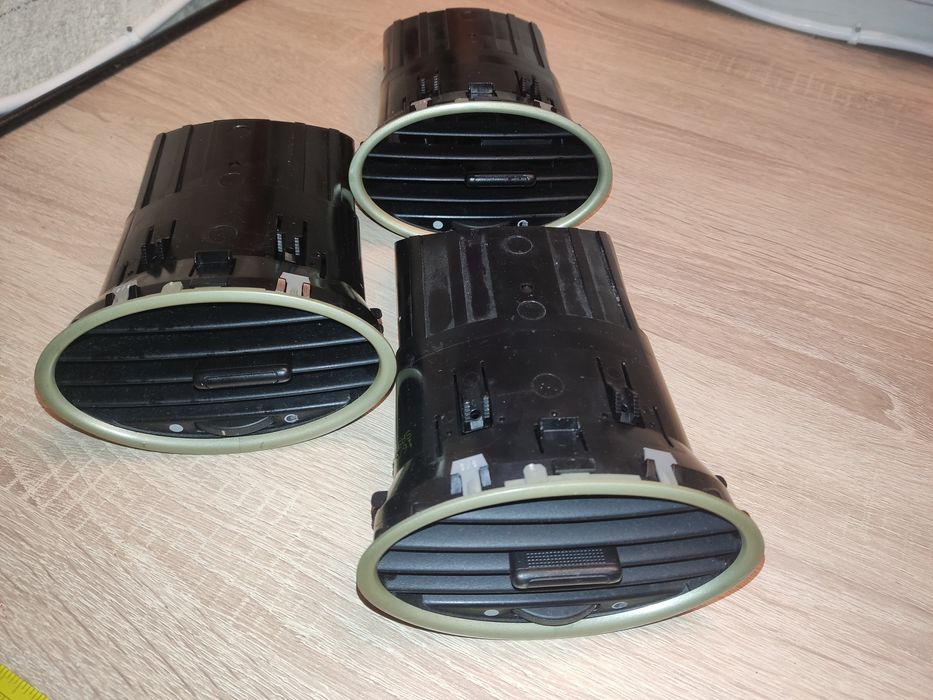 Въздуховоди за Форд Фокус МК2