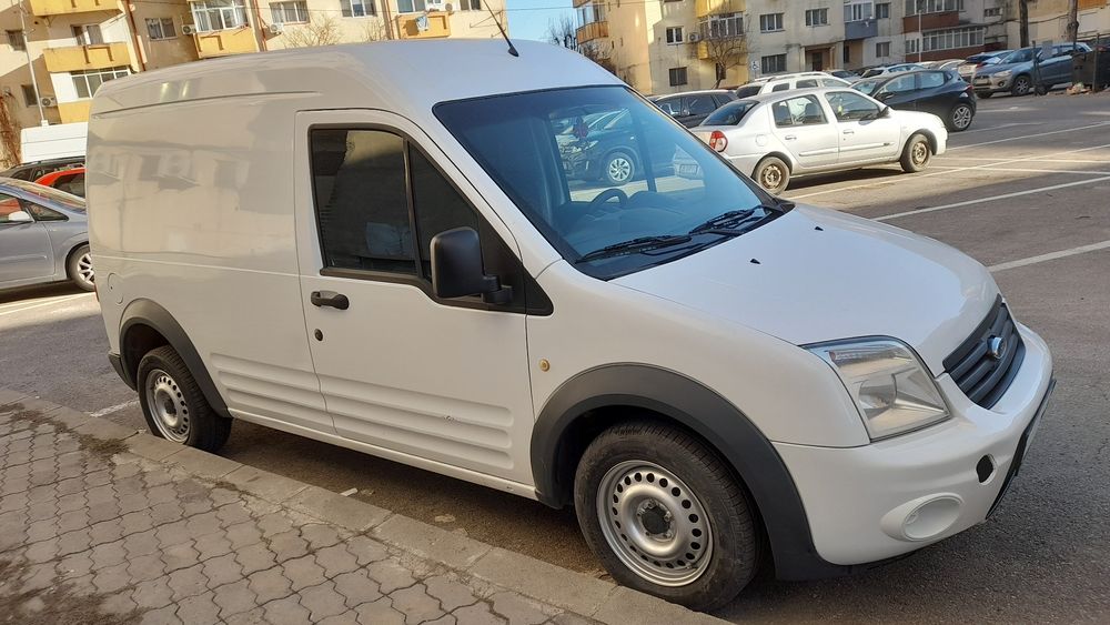 Ford connect model 2012