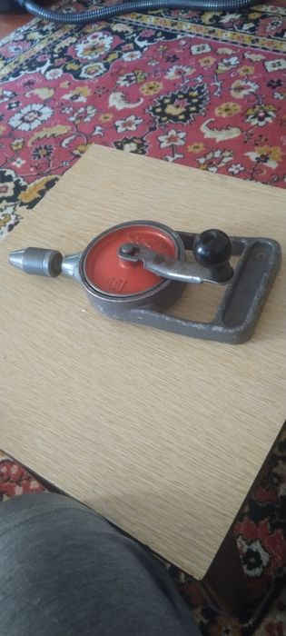 Продам дрель ручная