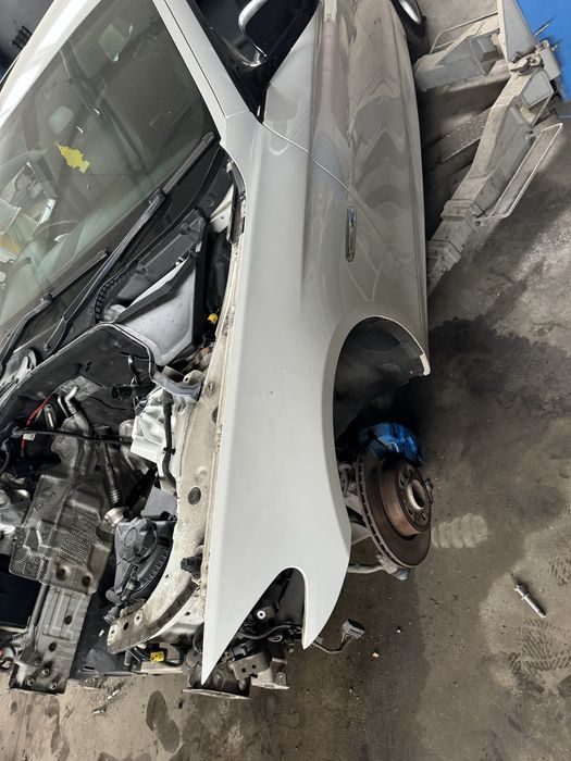 Faruri bmw led seria 6 lci / trager complet / capota / aripa / f06 f10