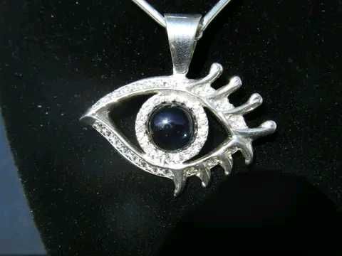 Сребърни медальони