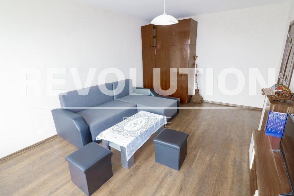 Дава се под наем Двустаен апартамент в Варна, Владислав Варненчик - 62 кв.м за 375 € - Снимка #1