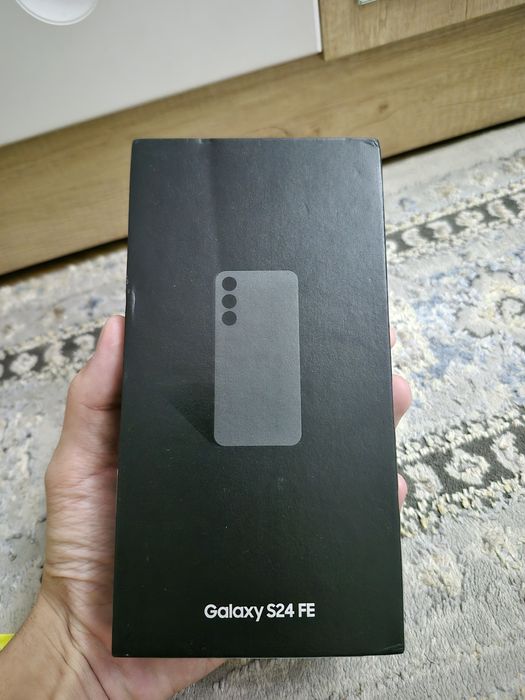 Samsung s 24 fe Samsung